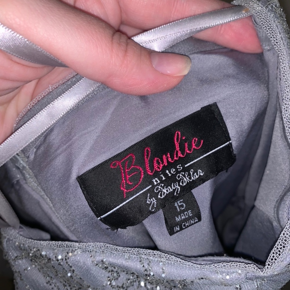 FESTIVE DRESS - Picture 2 of 3